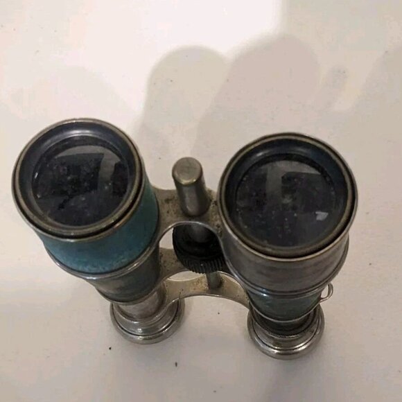 Vintage WORLD WAR II Army Binoculars CANADA Brass Military Spec Antique - Picture 6 of 12